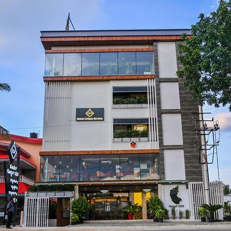 Hotel Golden Riviera Mysore Bagian luar foto