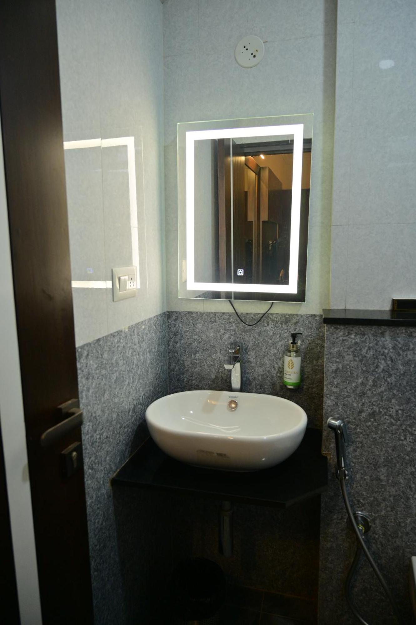 Hotel Golden Riviera Mysore Ruang foto