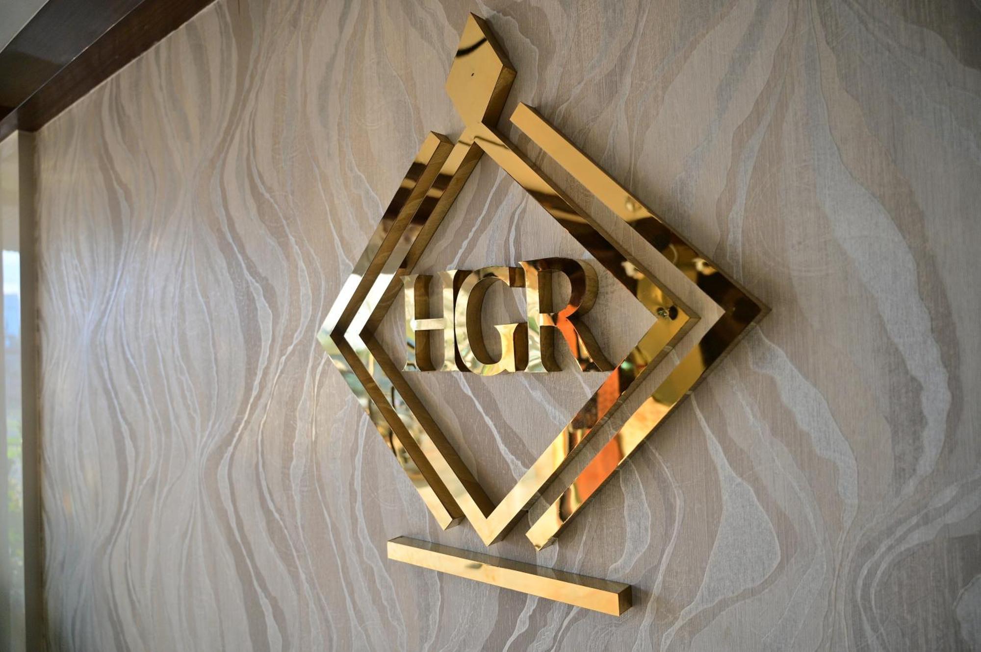 Hotel Golden Riviera Mysore Bagian luar foto
