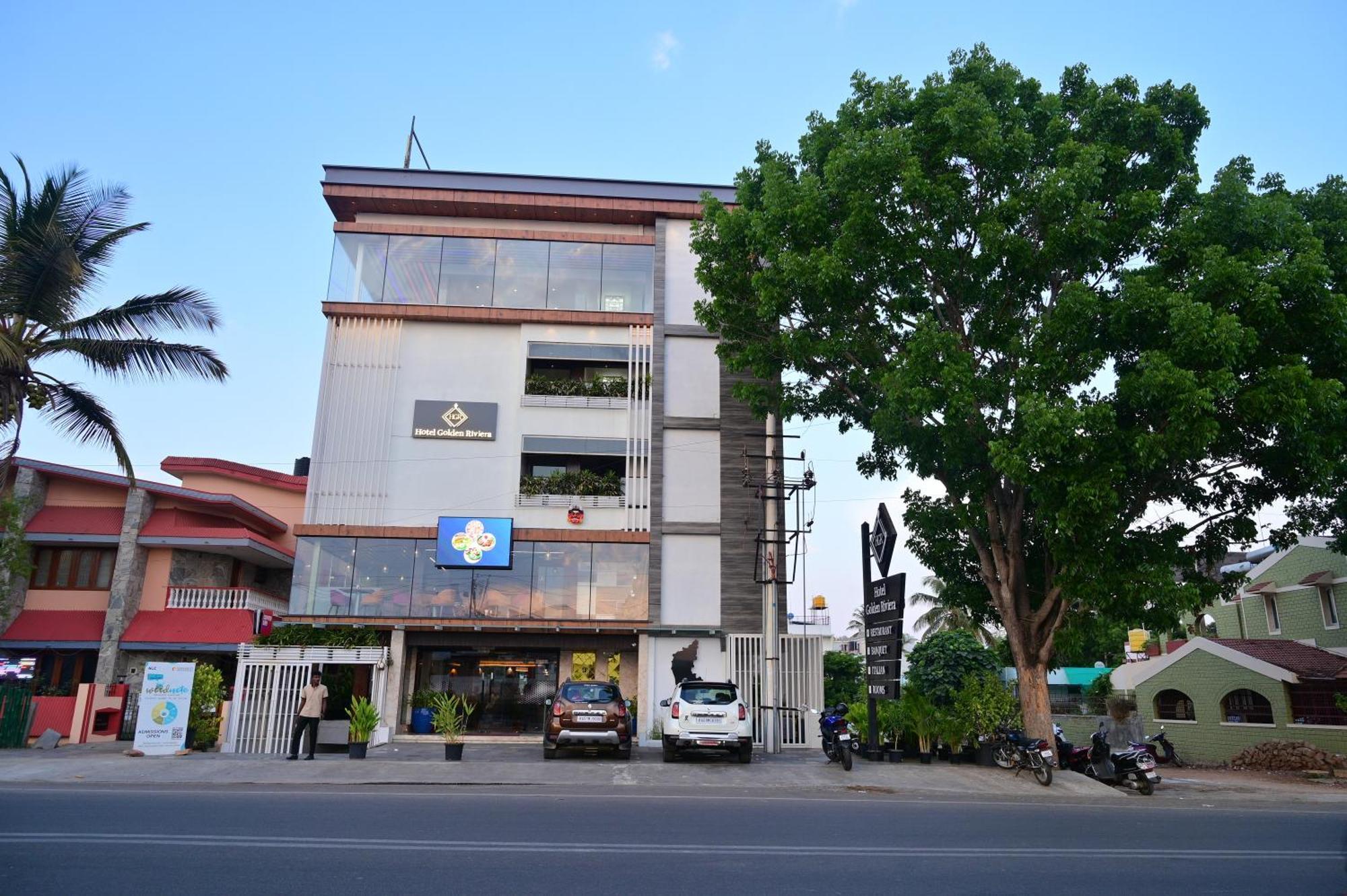 Hotel Golden Riviera Mysore Bagian luar foto